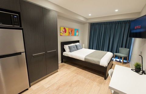 Studio 8 Residences (Adults Only) - Tourism Hervey Bay 2