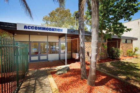 Nightcap At High Flyer Hotel - Tourism Hervey Bay 1