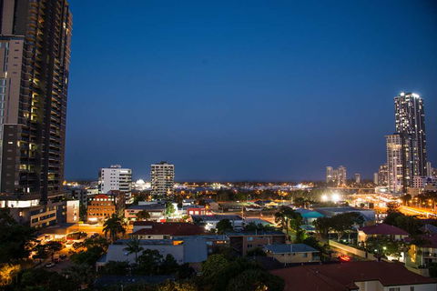 Woodroffe Hotel, Gold Coast - Tourism Hervey Bay 1