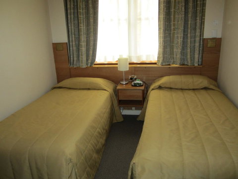 University House - ANU - Hervey Bay Accommodation 40