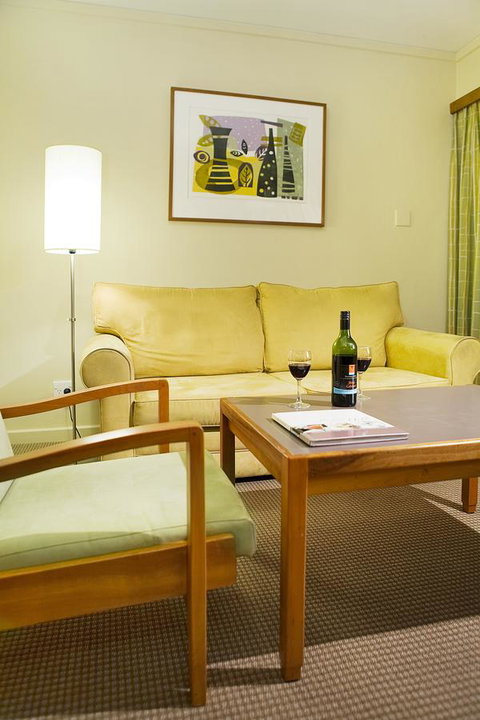 University House - ANU - Hervey Bay Accommodation 0