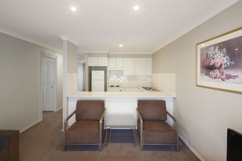 Pinnacle Apartments - Hervey Bay Accommodation 2
