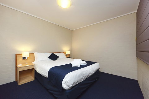 Ibis Styles Canberra - Hervey Bay Accommodation 24