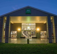ibis Styles Canberra - Tourism Hervey Bay
