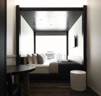 Little National Hotel - Tourism Hervey Bay
