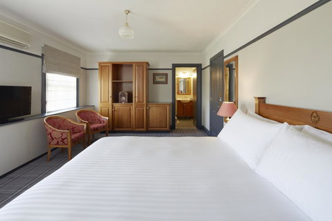 Brassey Hotel - Managed By Doma Hotels - Hervey Bay Accommodation 6