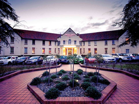 Mercure Canberra - Hervey Bay Accommodation 0