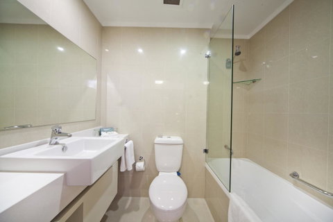 Mercure Canberra - Hervey Bay Accommodation 33