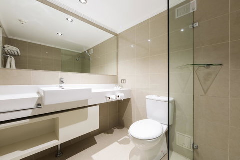 Mercure Canberra - Hervey Bay Accommodation 13
