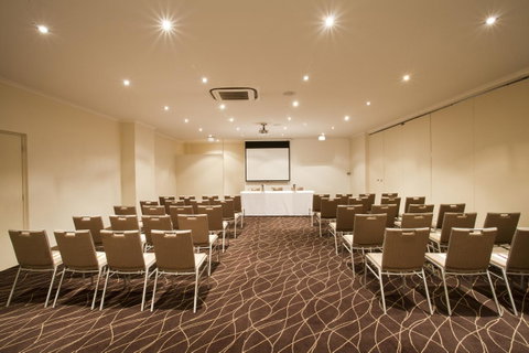 Mercure Canberra - Hervey Bay Accommodation 39