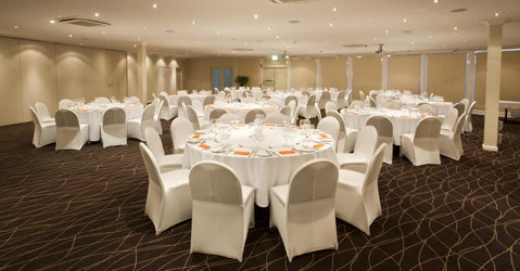 Mercure Canberra - Hervey Bay Accommodation 38