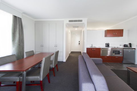 Abode Narrabundah - Tourism Hervey Bay 7