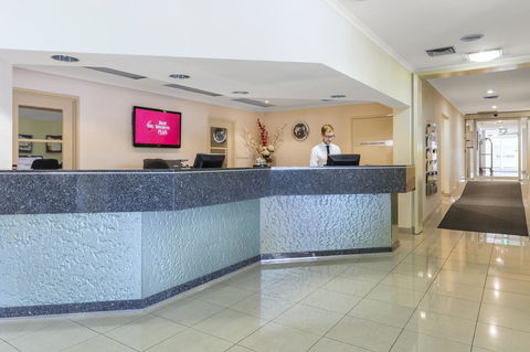 Garden City Hotel, Best Western Signature Collection - Tourism Hervey Bay 9
