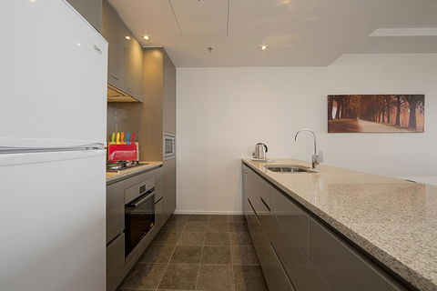 Manhattan 303 Canberra City ACT - Hervey Bay Accommodation 13