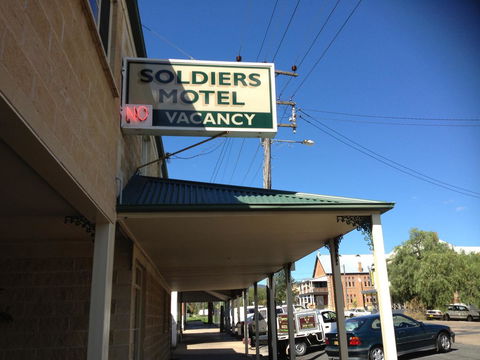 Soldiers Motel - Hervey Bay Accommodation 0