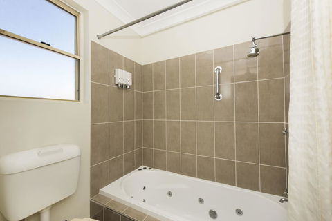 Soldiers Motel - Hervey Bay Accommodation 8