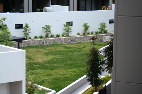 Modern Executive Apt@Barton*1BR*WiFi*Gym*Secure Parking*Canberra - Hervey Bay Accommodation 12