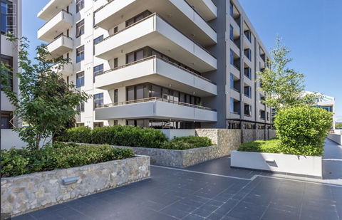 Modern Executive Apt@Barton*1BR*WiFi*Gym*Secure Parking*Canberra - Hervey Bay Accommodation 20