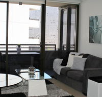 Modern Executive AptBarton1BRWiFiGymSecure ParkingCanberra - Hervey Bay Accommodation
