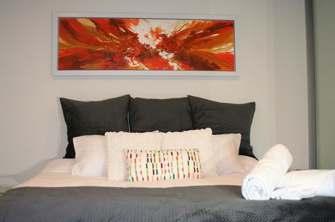 Modern Executive Apt@Barton*1BR*WiFi*Gym*Secure Parking*Canberra - Hervey Bay Accommodation 6