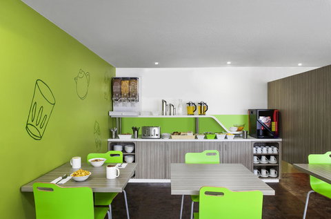 Ibis Budget Canberra - Hervey Bay Accommodation 12