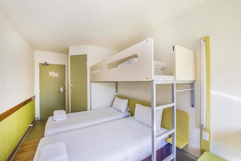 Ibis Budget Canberra - Hervey Bay Accommodation 18