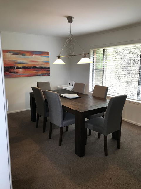 Central Tranquility Heart Of Orange - Hervey Bay Accommodation 5