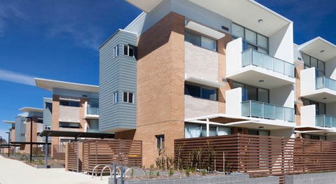Apartments In Canberra - Tourism Hervey Bay 8
