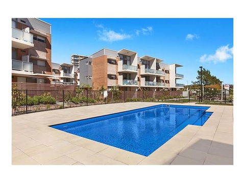 Apartments In Canberra - Tourism Hervey Bay 11