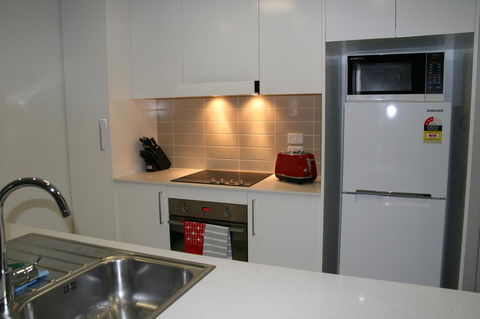 Apartments In Canberra - Tourism Hervey Bay 7