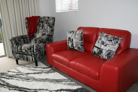 Apartments In Canberra - Tourism Hervey Bay 3