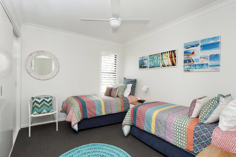 Mollymook Beachfront Penthouse 9 - Hervey Bay Accommodation 6