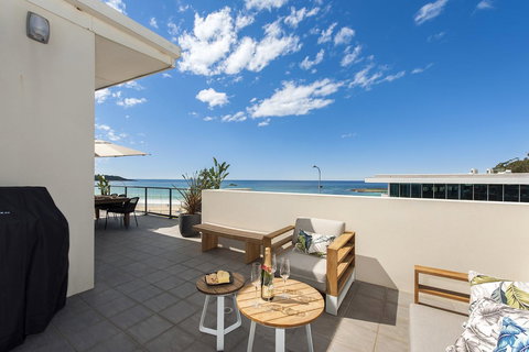 Mollymook Beachfront Penthouse 9 - Hervey Bay Accommodation 9