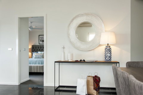 Mollymook Beachfront Penthouse 9 - Hervey Bay Accommodation 10