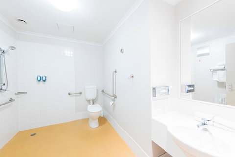 The Woden Hotel - Hervey Bay Accommodation 6