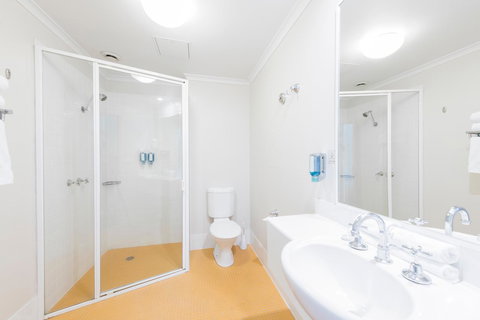 The Woden Hotel - Hervey Bay Accommodation 10