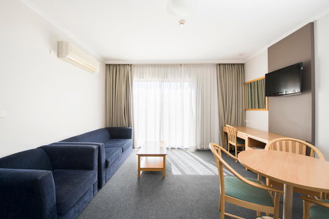 The Woden Hotel - Hervey Bay Accommodation 15