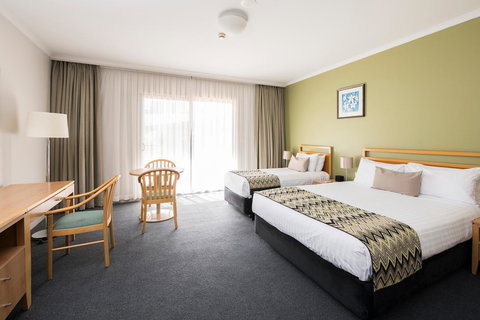 The Woden Hotel - Hervey Bay Accommodation 11