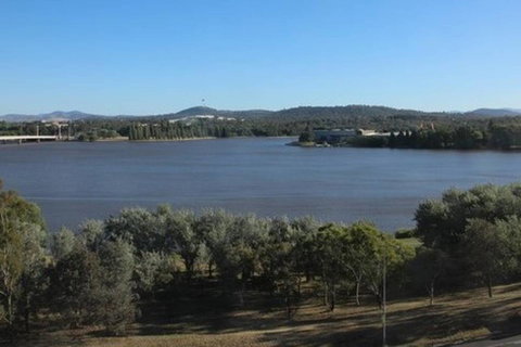 Canberra Luxury Apartment 3 - Hervey Bay Accommodation 3