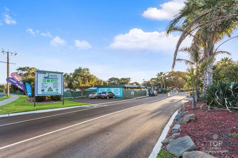 Victor Harbor Holiday Park - Hervey Bay Accommodation 42
