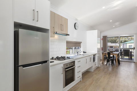 Victor Harbor Holiday Park - Hervey Bay Accommodation 16