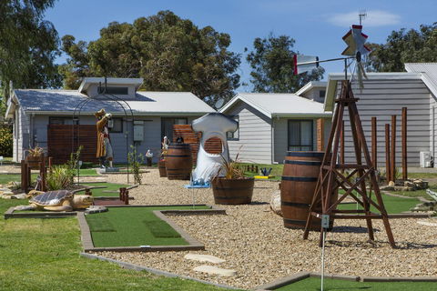 Victor Harbor Holiday Park - Hervey Bay Accommodation 4