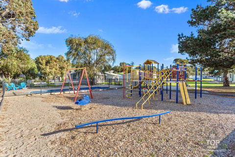 Victor Harbor Holiday Park - Hervey Bay Accommodation 44