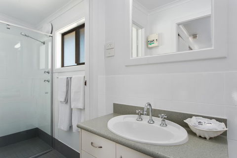 Victor Harbor Holiday Park - Hervey Bay Accommodation 39