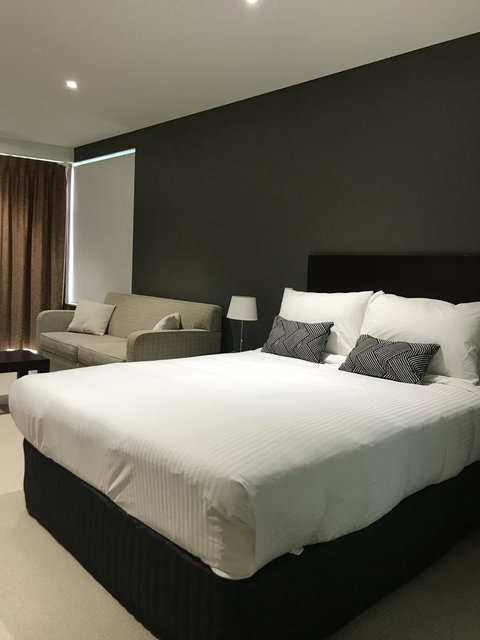 Wallaroo Marina Stayz - Tourism Hervey Bay 15