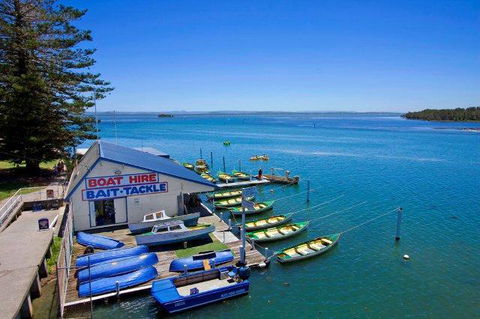 Lakeside Waterfront Apartment The Entrance - Tourism Hervey Bay 36