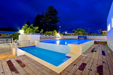 Lakeside Waterfront Apartment The Entrance - Tourism Hervey Bay 14