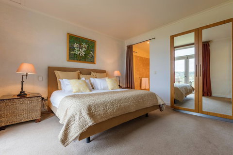 Sky House Kangaroo Island - Hervey Bay Accommodation 10