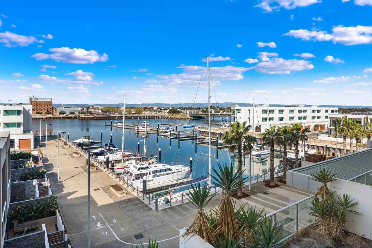New Port SA Hervey Bay Accommodation