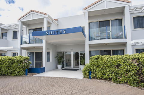 Marina Hotel - Tourism Hervey Bay 20
